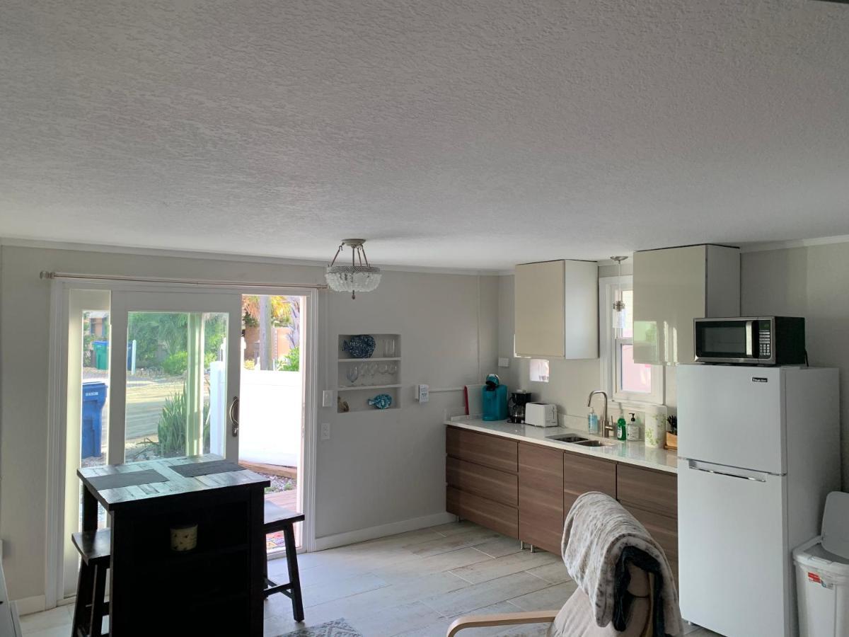 Tides Inn On The Bay Vacation Homes 브레이든턴비치 외부 사진