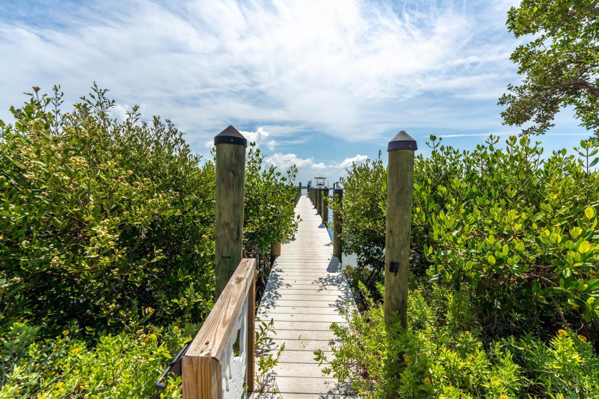 Tides Inn On The Bay Vacation Homes 브레이든턴비치 외부 사진