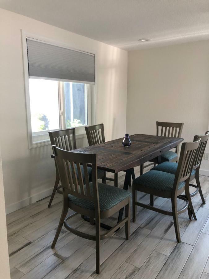 Tides Inn On The Bay Vacation Homes 브레이든턴비치 외부 사진